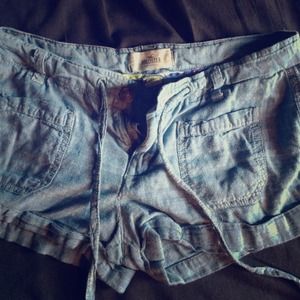 Hollister shorts size 0