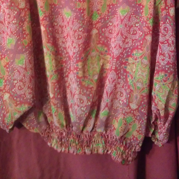 Chic comfortable top - Picture 3 of 3