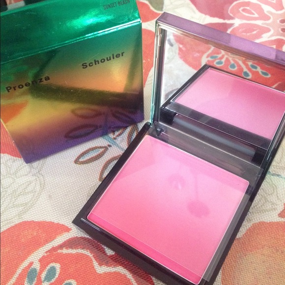 MAC makeup