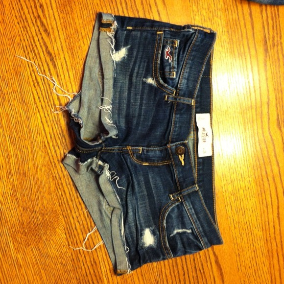 Hollister Denim - Holister jean shorts size 3