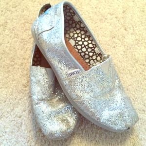 Women's Silver Toms