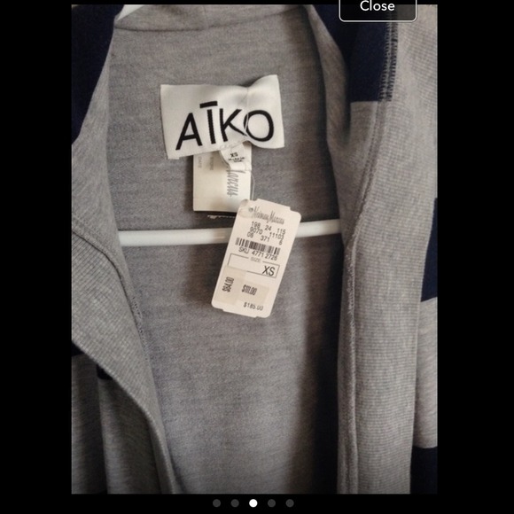 Sold in bundle💥SUPER CUTE💥Neiman Marcus - Picture 3 of 4