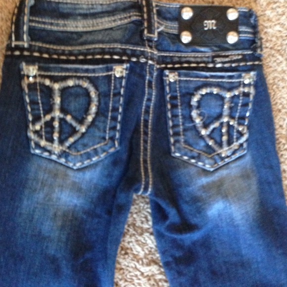 Sold -- Miss me jeans - Picture 4 of 4