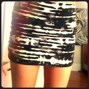 Black and white pencil skirt