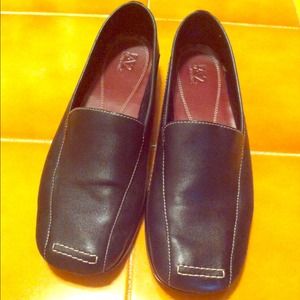 Leather shoes and pouch bundle/Sold !