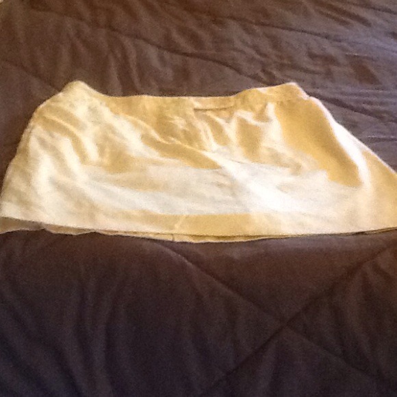 Yellow, X-tra dry IZOD skort