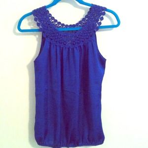 Gorgeous crochet neck top