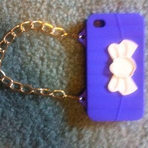 Purple rubber Bow case with gold chain