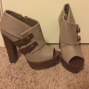 Grey and brown peep toe bootie