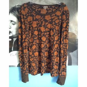 BKE long sleeve top