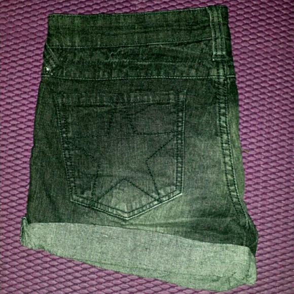 LAST CHANCE Cuffed Black Denim Shorts