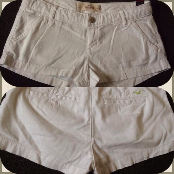 Hollister Mini White Shorts