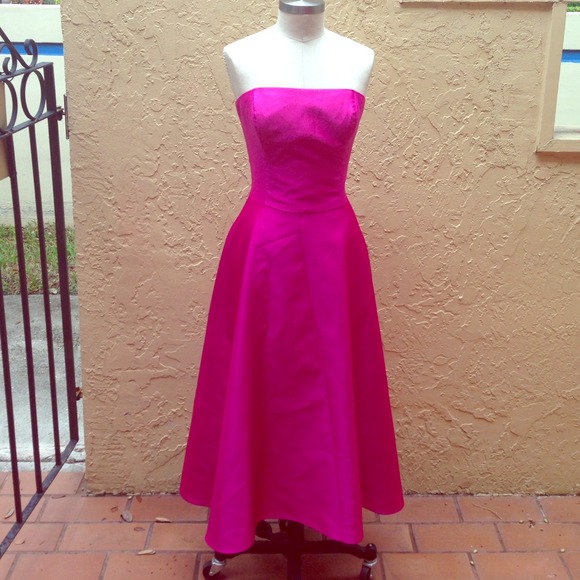 🌷 Cocktail Fuchsia Dress🌷