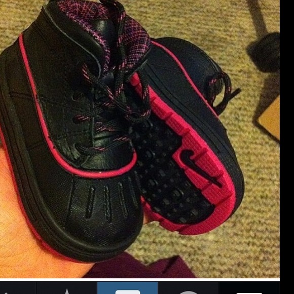 Nike boots