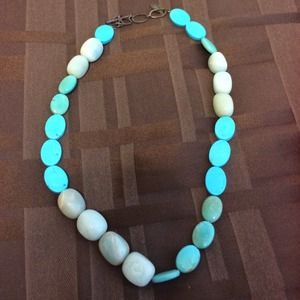 Beautiful two tone turquoise necklace