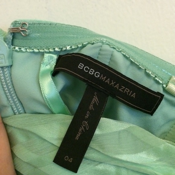 BCBG maxazria dress - Picture 3 of 4