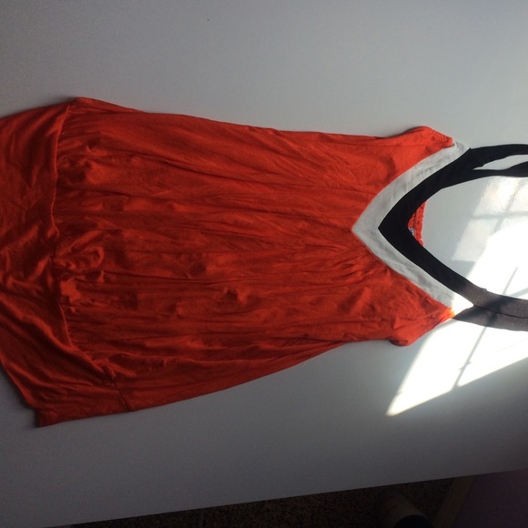 BUNDLE two shirts and one dress - Picture 2 of 4