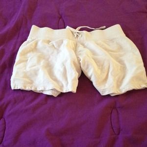 White shorts never worn💚💙free w purchase