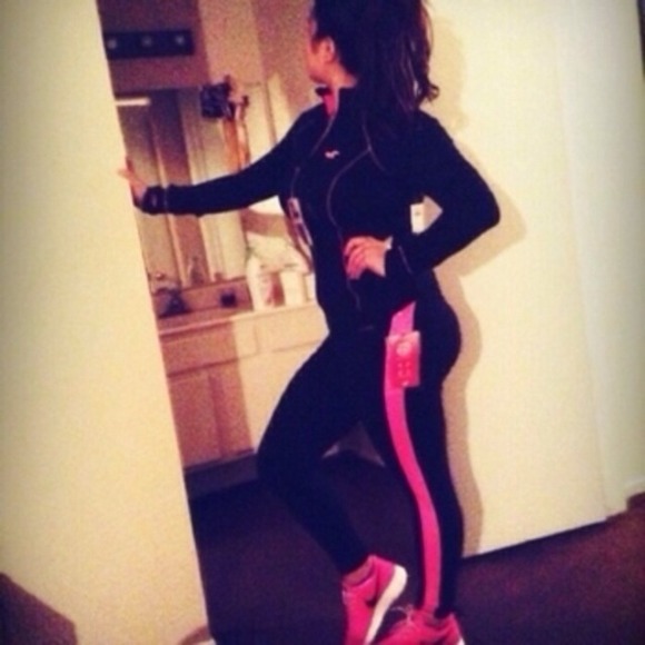 New Hollister Workout Jacket Size Small