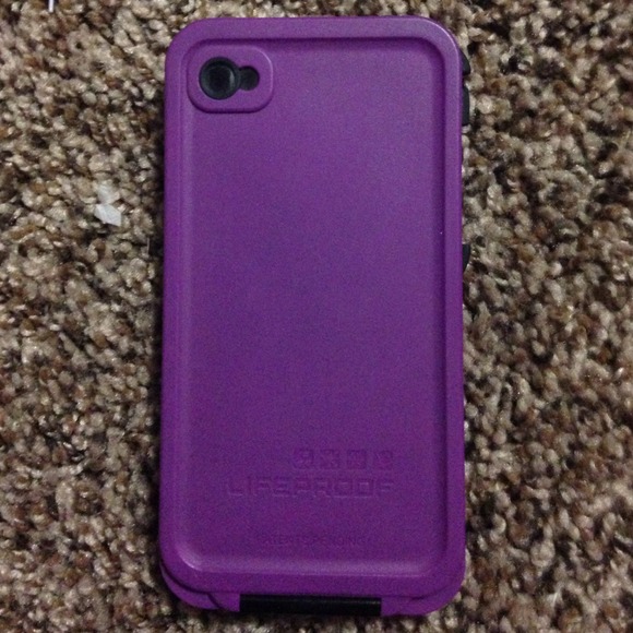 Iphone 4, 4s life proof case? Great shape,