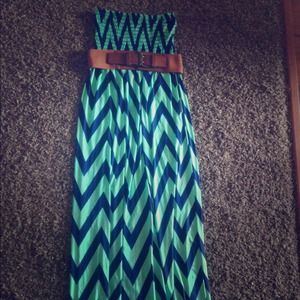 Strapless chevron maxi dress🎉