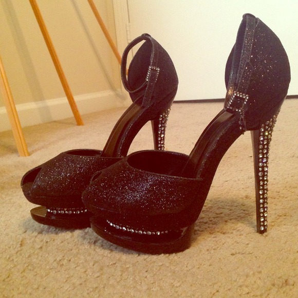 Shiekh heels