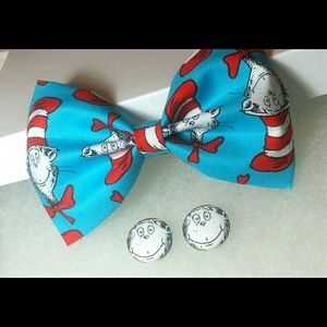 Dr Seuss Cat in the Hat Hair Bow & Earrings