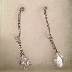 Teardrop rhinestone earrings