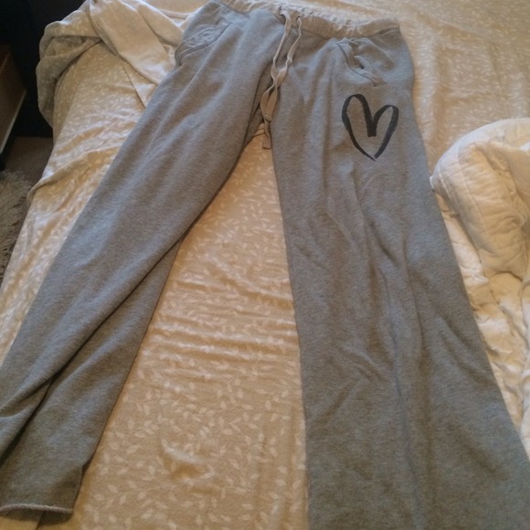 VS pink sweats