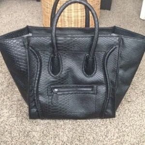 Snake purse by Justfab