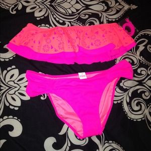 VS Pink Bikini