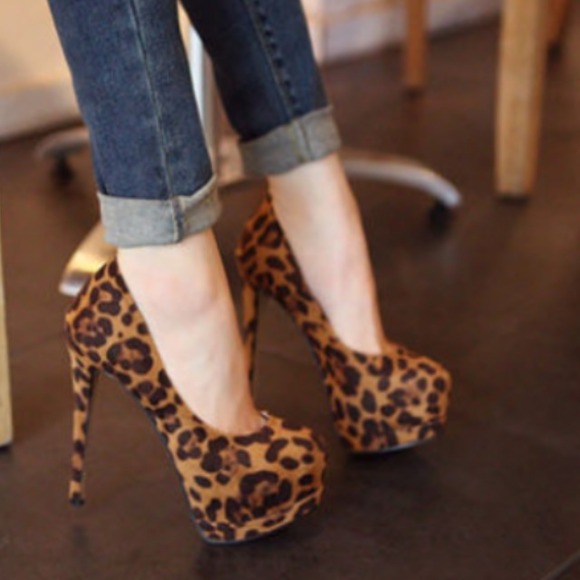 Leopard heels - Picture 3 of 3