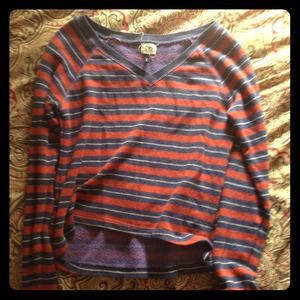 90s super cute crop too nirvana sweater