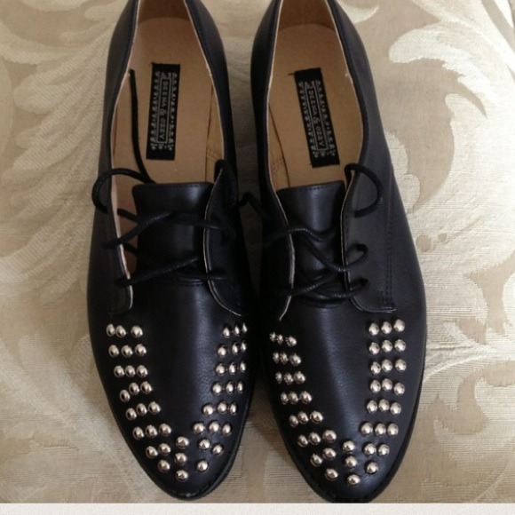Shoes - Black Platform Studded Creepers