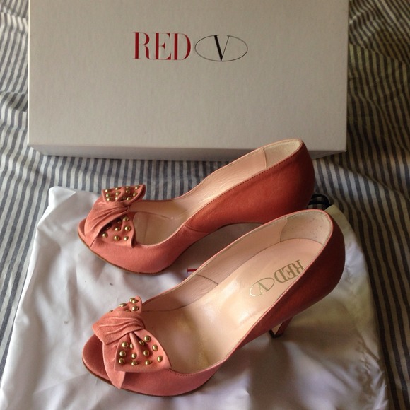 Red Valentino pink bow pumps