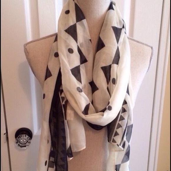 J. Crew Accessories - 💥HOST PICK💥J crew scarf