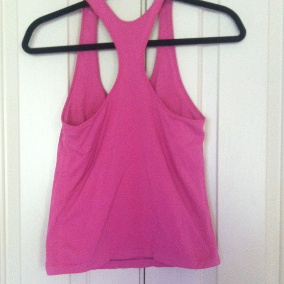 Pink Workout Top - Picture 2 of 3