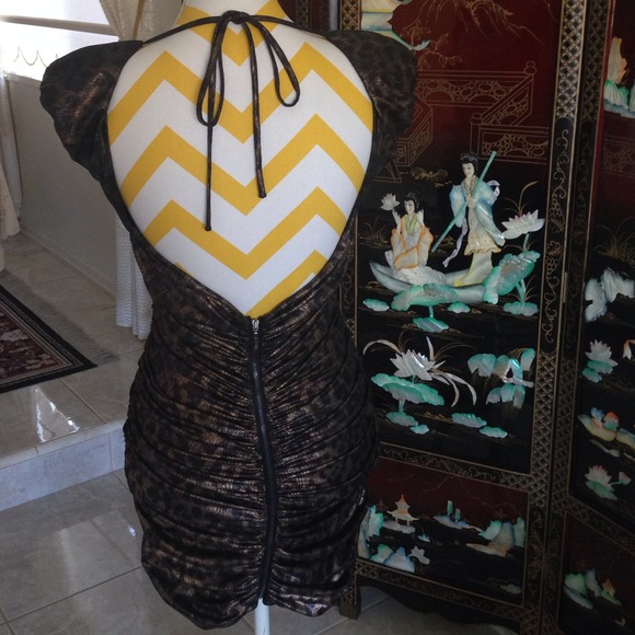 Bebe leopard dress NWOT - Picture 2 of 3