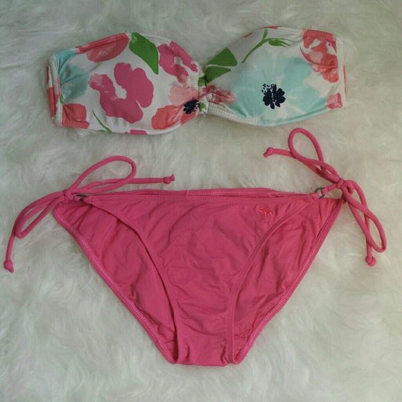 🚫SOLD🚫 Abercrombie & Fitch 2 piece swim suit