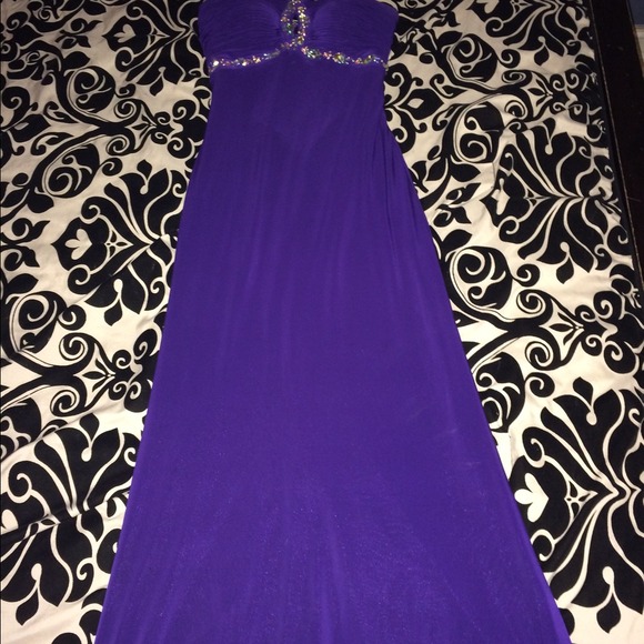 Prom  dress - Picture 2 of 4