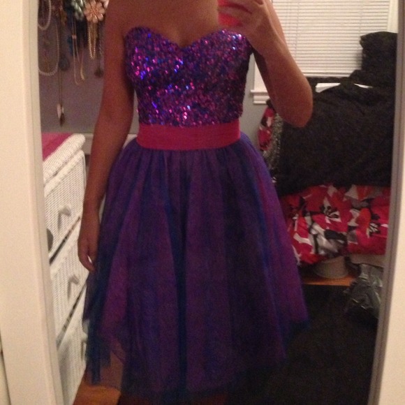 Scala formal/prom dress