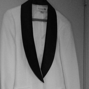 Classic white Blazer