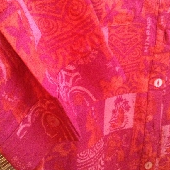 Retro style Hinano Tahiti button up shirt🌺 - Picture 3 of 4