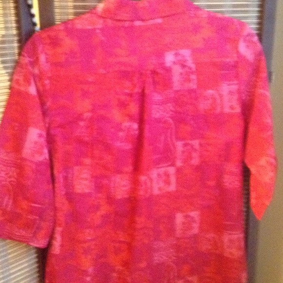 Retro style Hinano Tahiti button up shirt🌺 - Picture 4 of 4