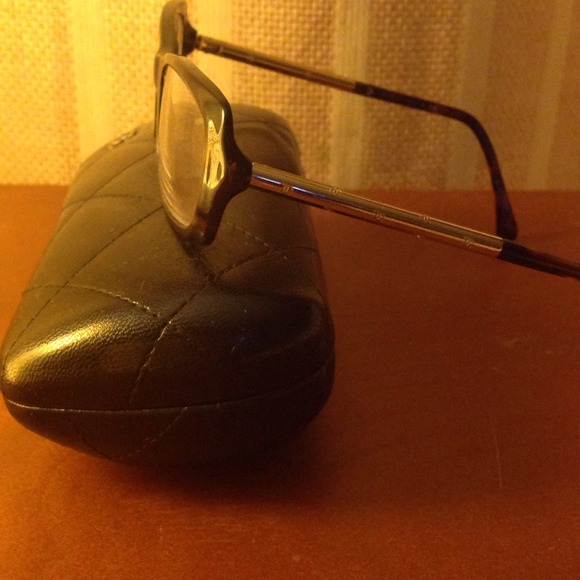 🌸 EXCLUSIVE CHANEL GLASSES 🌸 - Picture 2 of 3