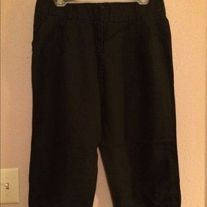 Used limited Capri pants