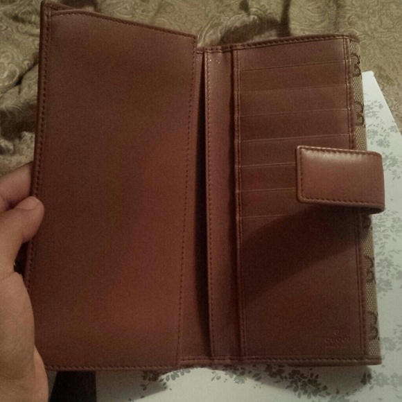 SOLD VIA EBAY Authentic Gucci wallet - Picture 3 of 4