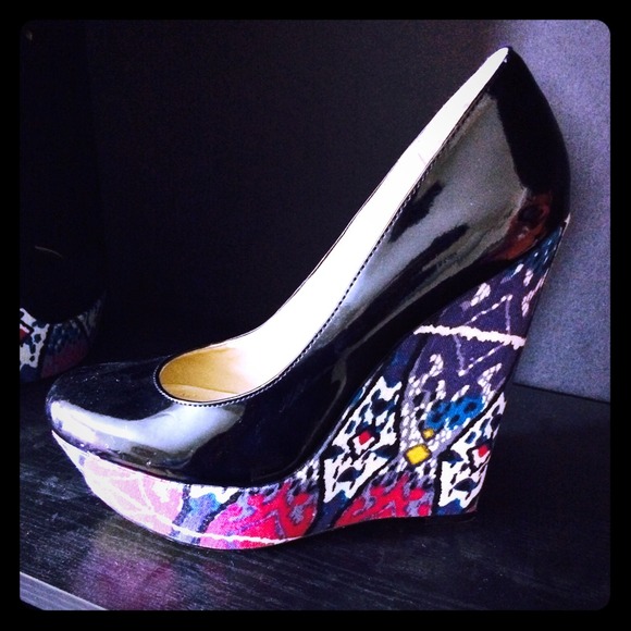 Steve Madden Wedges
