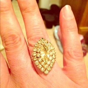 Vintage yellow stone cocktail ring