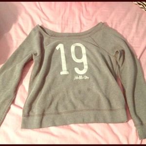 Hollister sweater